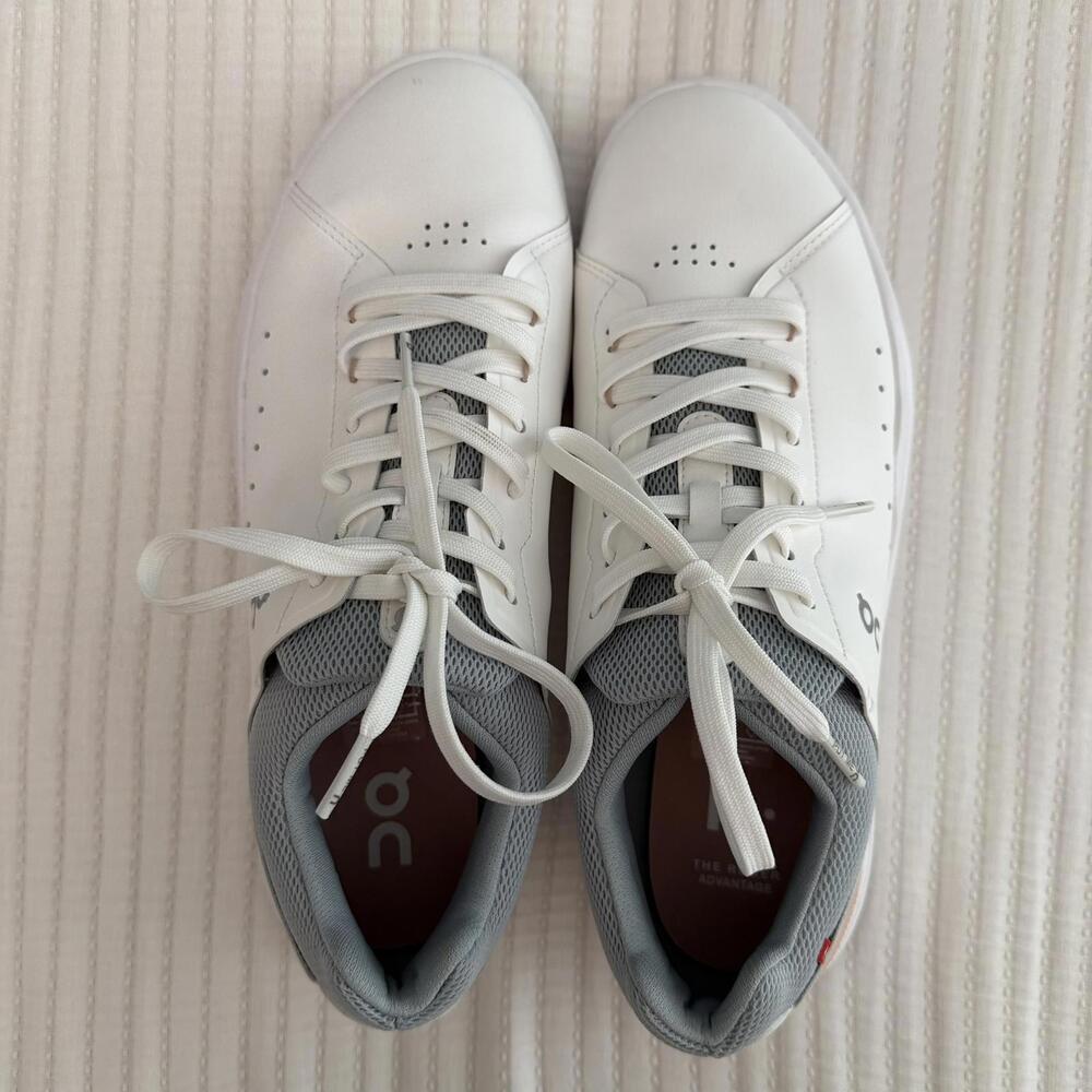 On The Roger Advantage Tennis Sneakers White/Rosehip Women’s 11 New - Picture 3 of 9